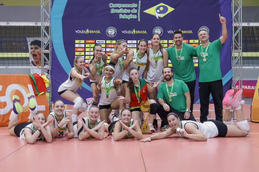 Seleção Gaúcha foi campeã invicta (Foto: Federação Paranaense de Voleibol)