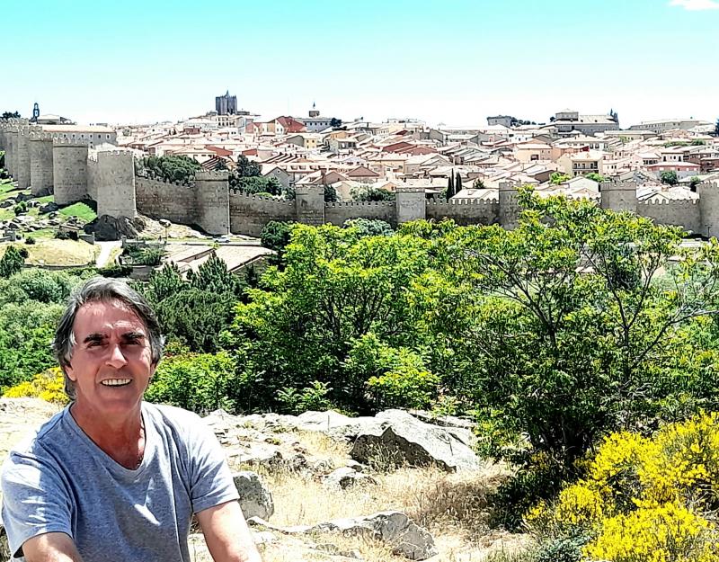 Ávila e sua Fortaleza de mil anos QUE PARECE NOVA