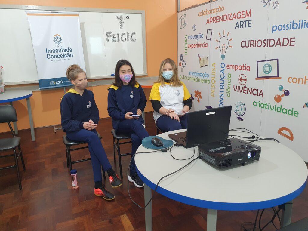 Alunas Vitória, Cecília e Laura foram destaque na Mostratec Júnior