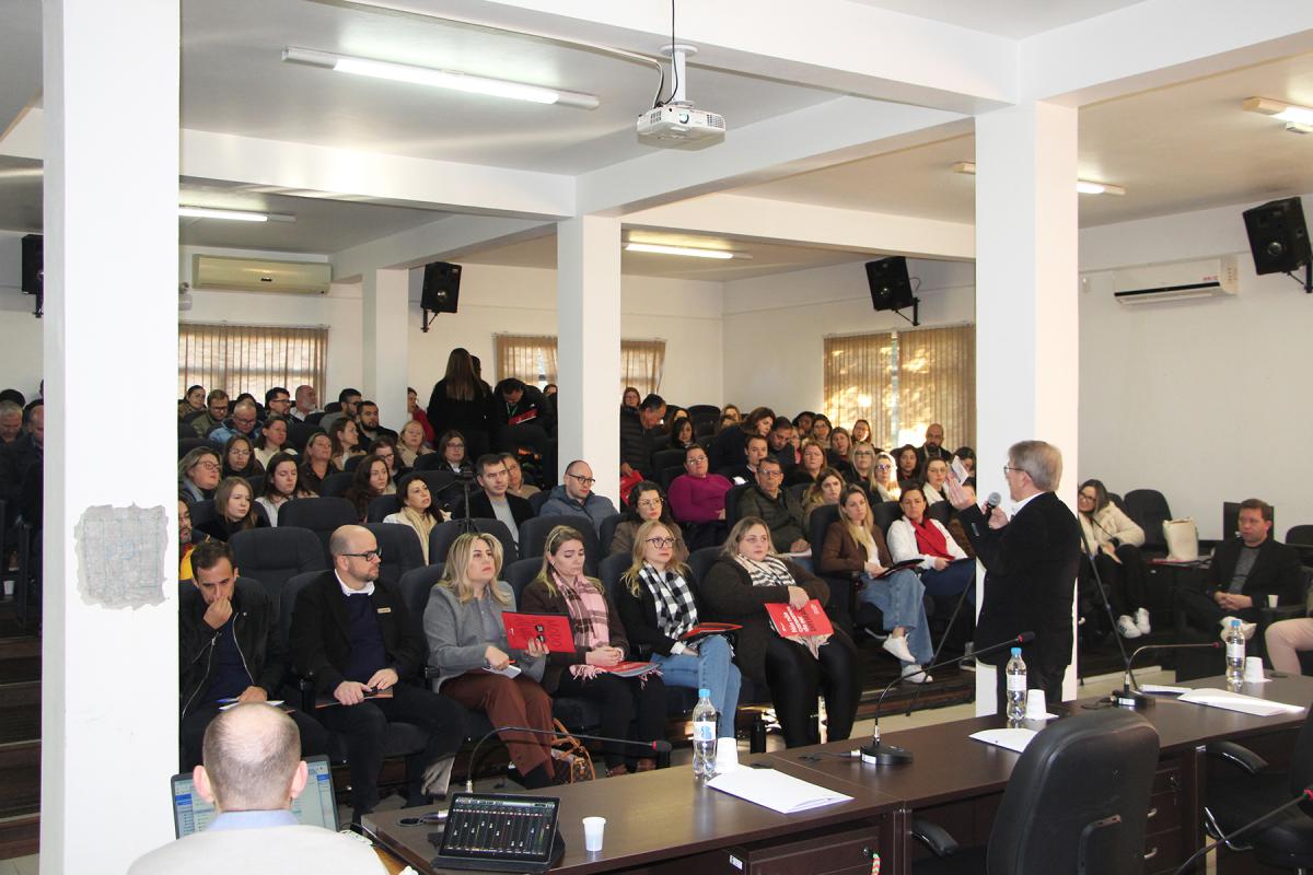 Programação segue até as 16h
