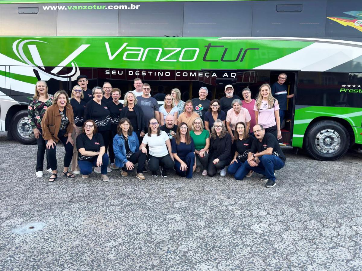 Grupo viajou nesta quinta (Foto: Divulgação)