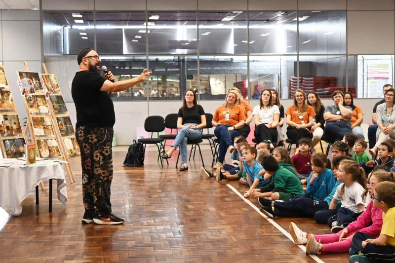 37ª Feira do Livro de Dois Irmãos começa com programação nas escolas