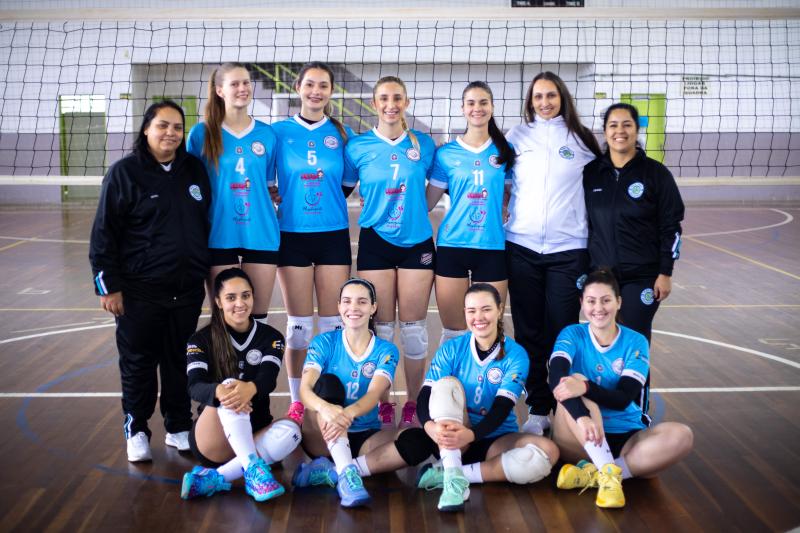 Aberto de Vôlei Feminino definem campeãs neste sábado em Dois Irmãos