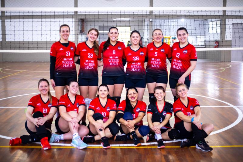 Aberto de Voleibol terá última rodada da fase classificatória neste sábado