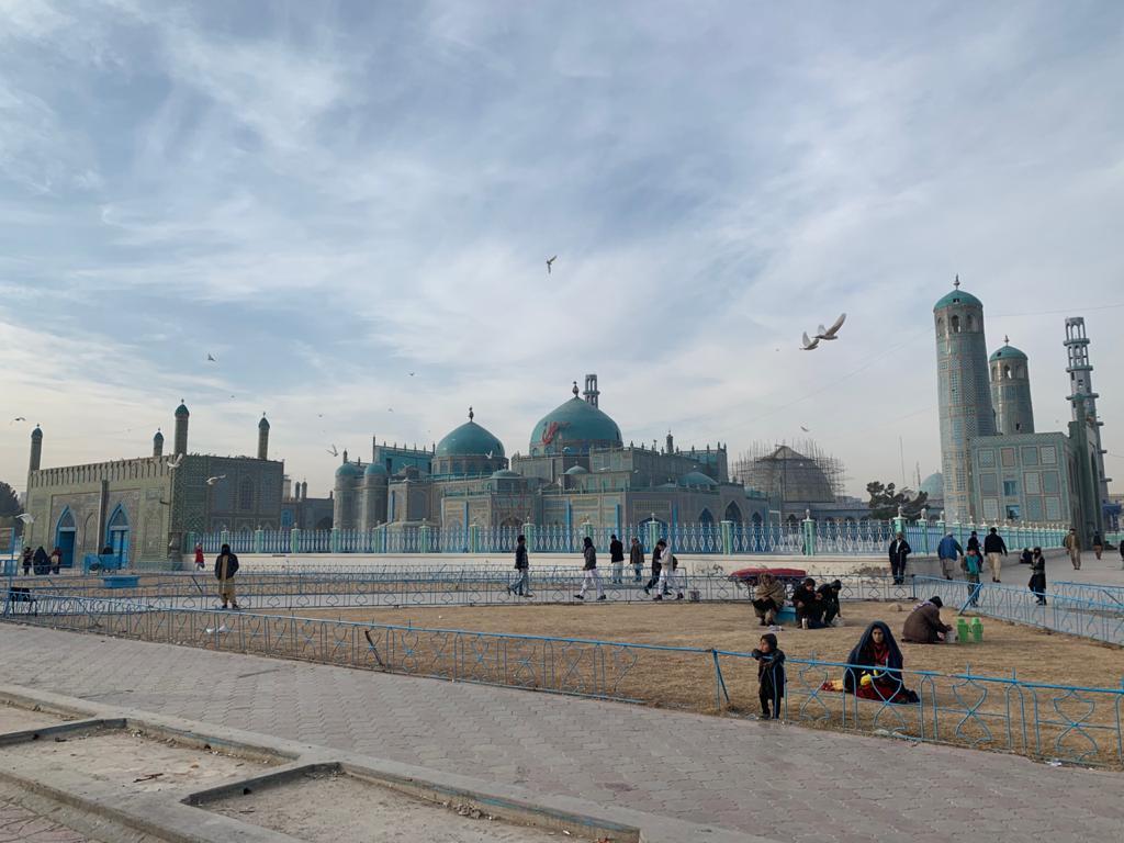 Área da Mesquita Blue Mosque de Mazar-i-Sharif