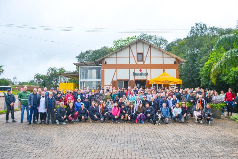 Caminhada de Aniversário pela Rota Colonial reuniu mais de 150 pessoas