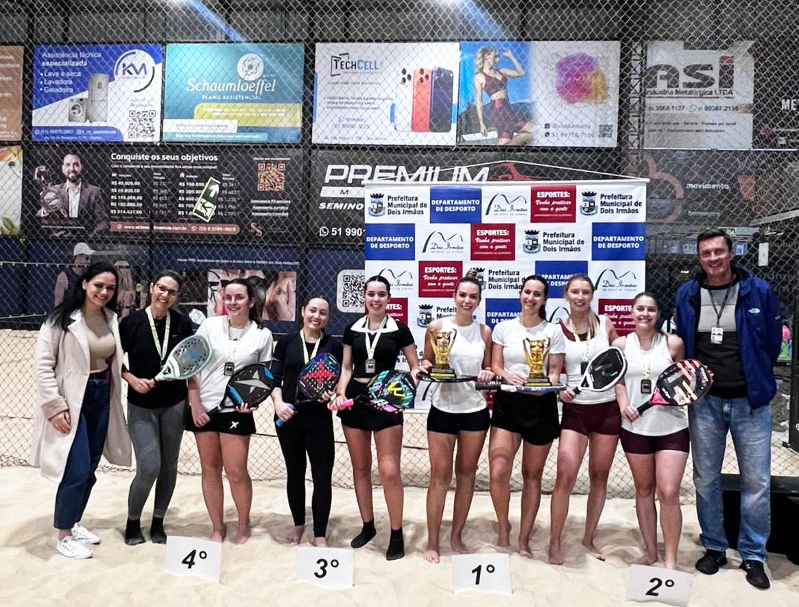 Campeonato Municipal de Beach Tennis reúne atletas em três categorias
