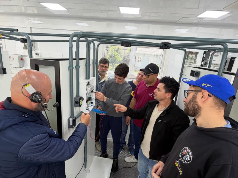 Carreta do Saber inicia cursos profissionalizantes em Morro Reuter