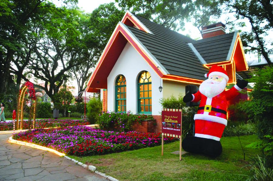 Casa do Papai Noel fica na Praça do Imigrante
