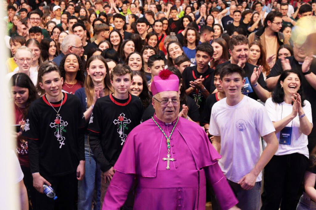 (Fonte: Diocese de NH / Texto: Pe. Fábio Luís Galle / Fotos: Gabriel Machado – Pascom Diocesana)