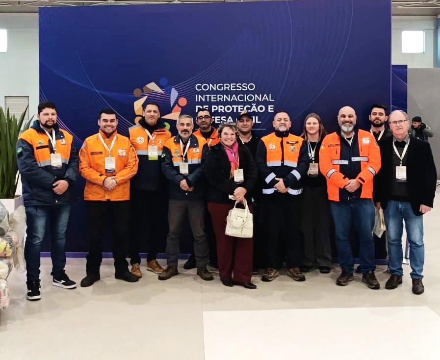 Dois Irmãos participa do Congresso Internacional de Defesa Civil na PUCRS