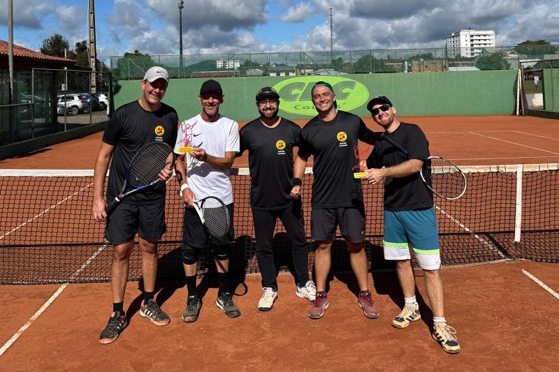 Dupla Diego e Dante conquista o Grand Slam de Duplas no Clube 7 de Setembro