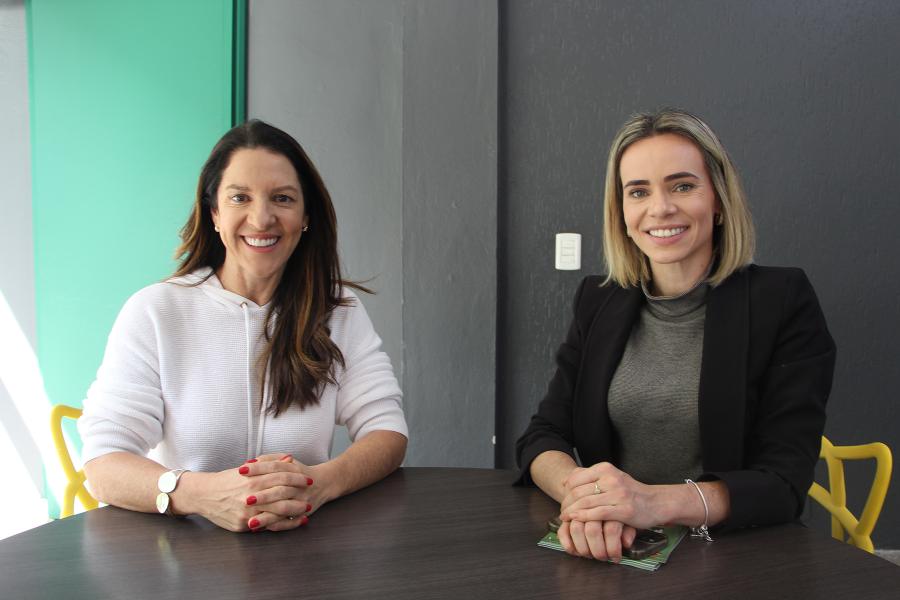 Elisandra e Djenifer estiveram no JDI para convidar a comunidade