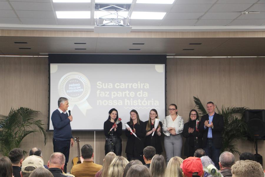 Equipe do RH e do Marketing