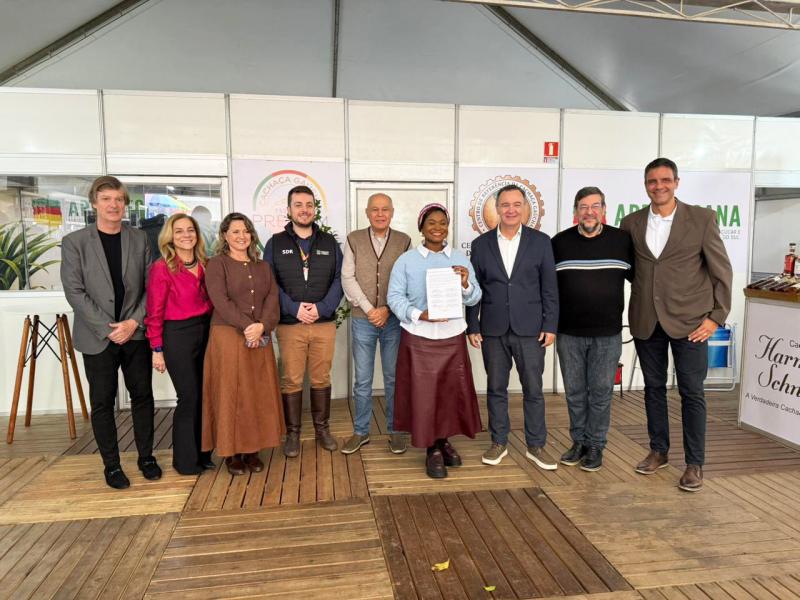 Feevale integra iniciativa para fortalecer pesquisa e inovação na produção de cachaça de alambique no RS