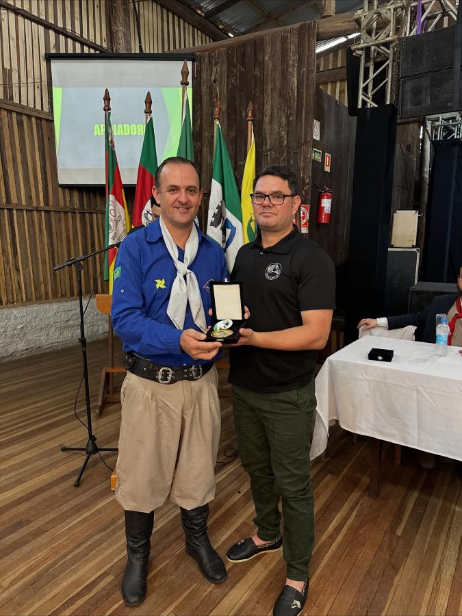 Magno Luis Bittencourt com o vereador Ricardo