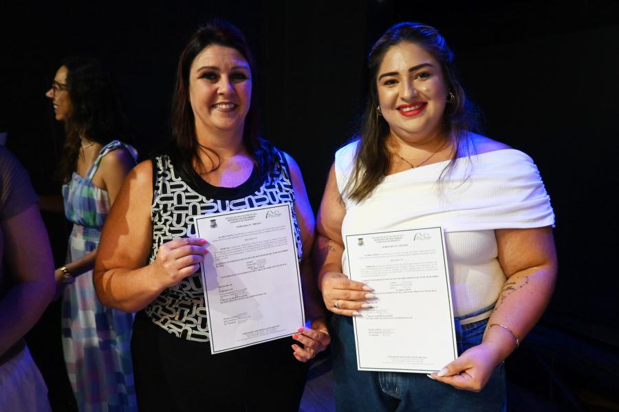 Matheus Grimm: Dorotéia e Daiane