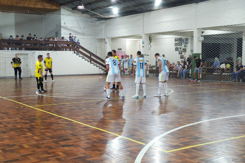 Municipal de Futsal de Morro Reuter tem mais uma rodada nesta terça
