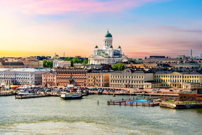 País mais feliz do mundo oferece viagem grátis para estrangeiros