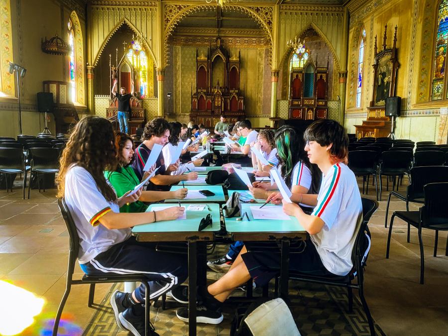 Pela manhã, oficina reuniu alunos do Ensino Médio (Foto: Maurício Fröhlich)
