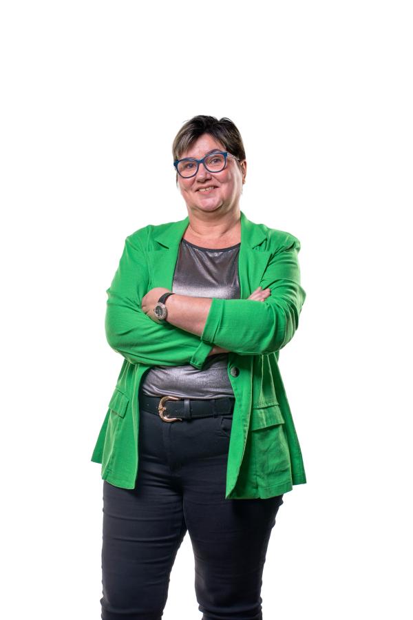 Professora Andrea Blume (MDB)