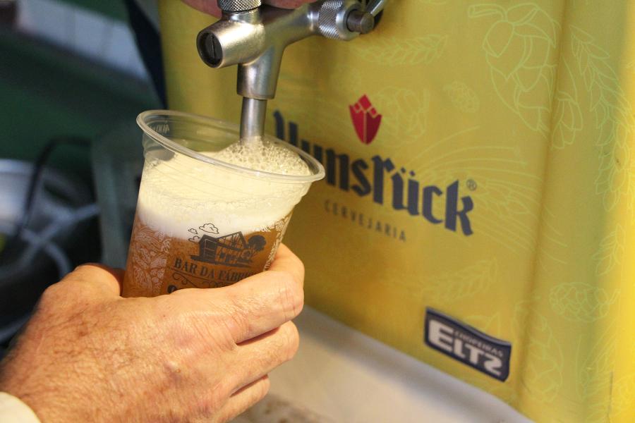 Público aproveitou chopp à vontade