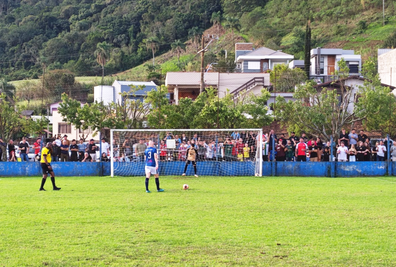 São Paulo e CF 69 estão na final do Municipal de Futebol de Morro Reuter