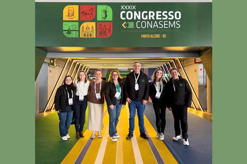 Secretaria da Saúde de Dois Irmãos participa do Congresso do Conasems
