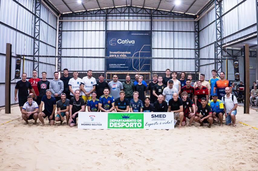 Torneio Municipal de Vôlei de Areia reuniu 31 duplas em Morro Reuter